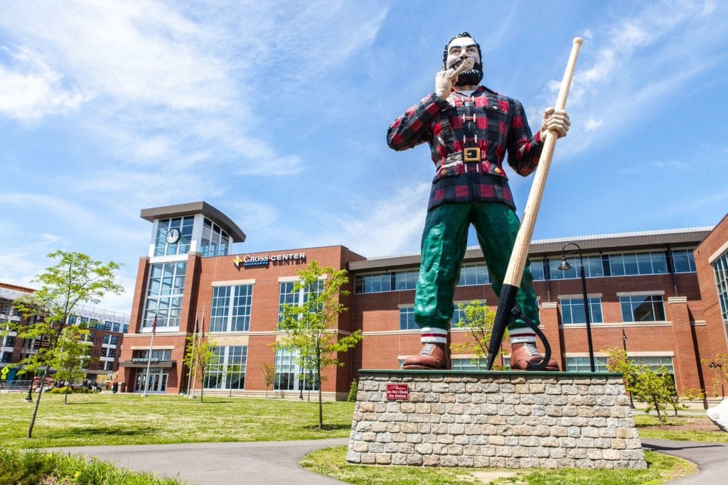 external photo of cross insurance center and paul bunyan statue